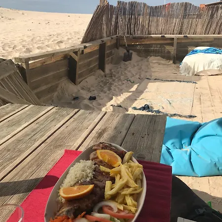 Lisbon Hut - Costa Caparica 卡帕里卡海岸