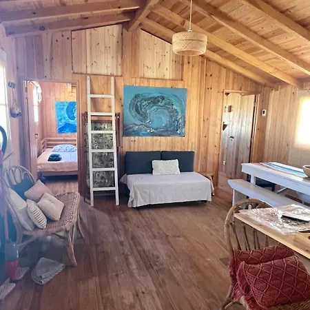 Lisbon Hut - Costa Caparica Alpesi faház Costa de Caparica
