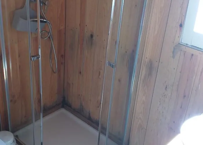 木屋 Lisbon Hut - Costa Caparica 卡帕里卡海岸